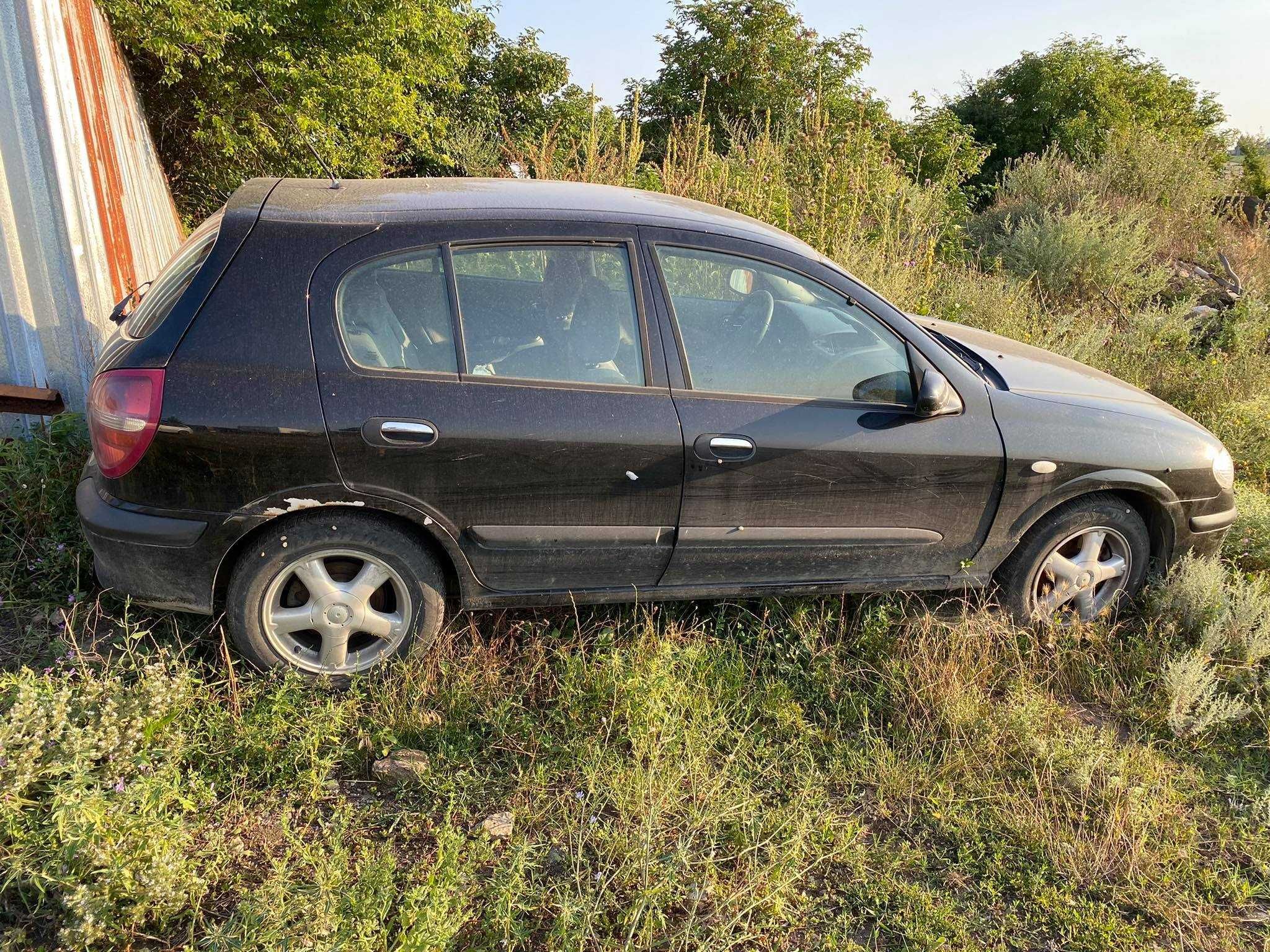 nissan almera 2.2 di  на части нисан алмера