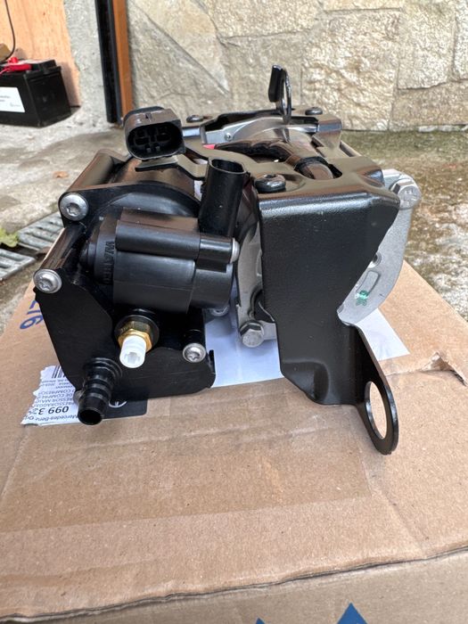 Компресор за окачване на Мерцедес