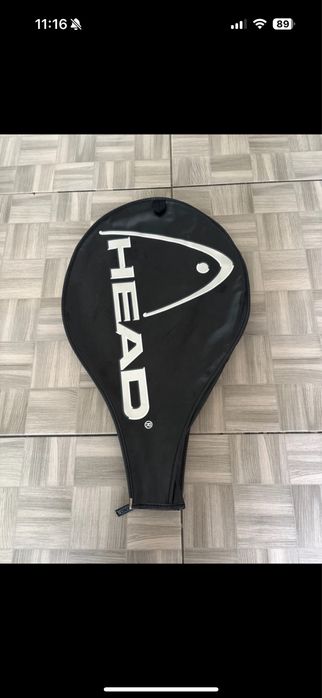 Vand doua huse palete de tenis de camp Head ca noi cu fermoar