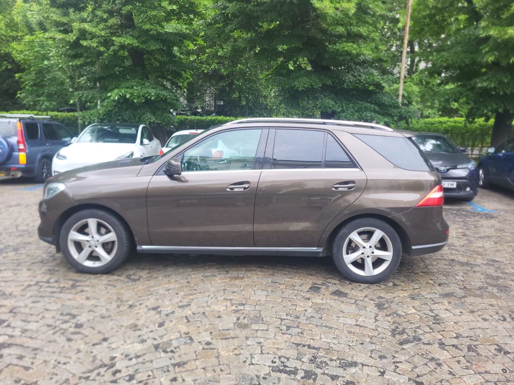 Mercedes-Benz ML 350 an 2013