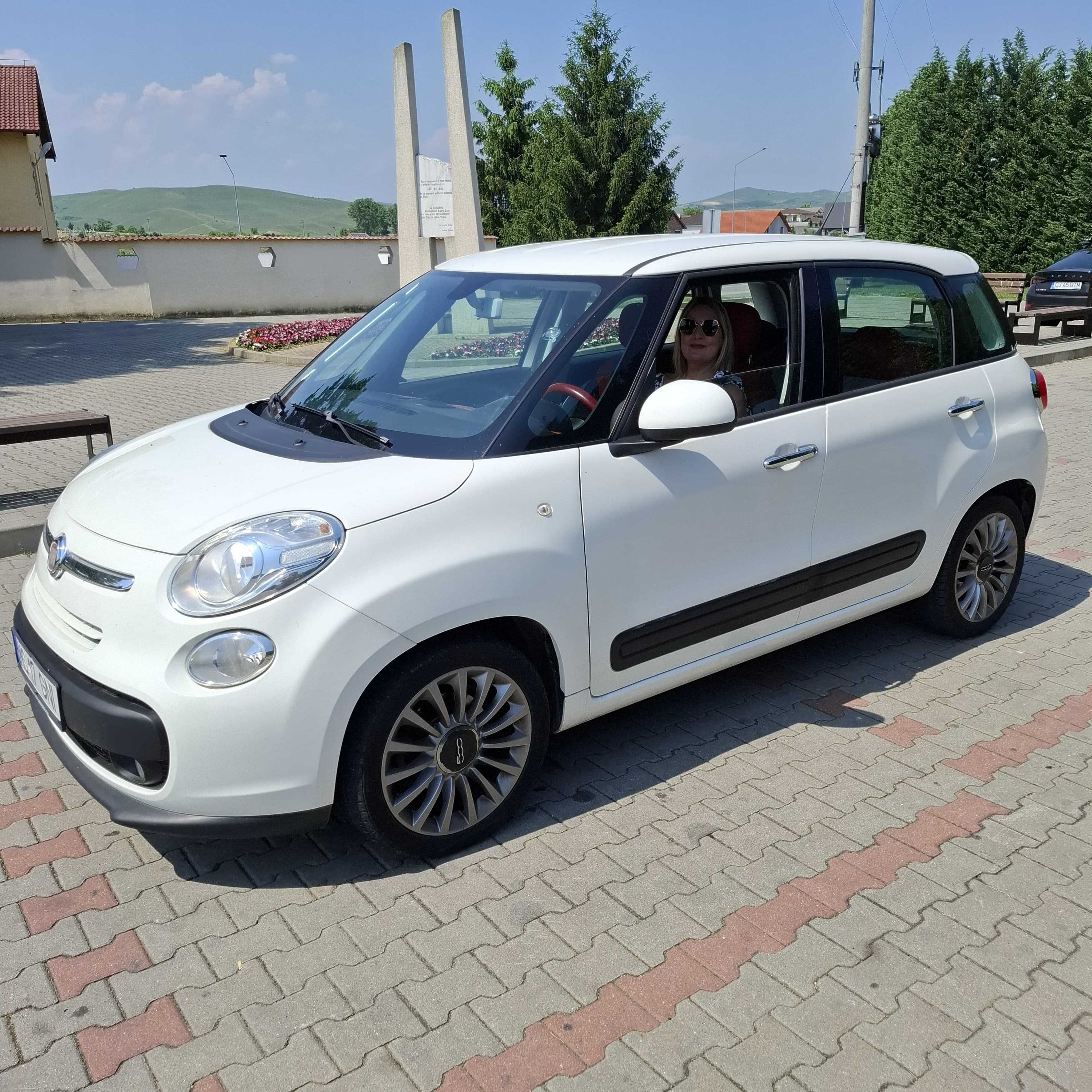 Fiat 500 L Benzină, 105000 Km, An 2014