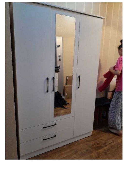 Шкаф распашной 180х124