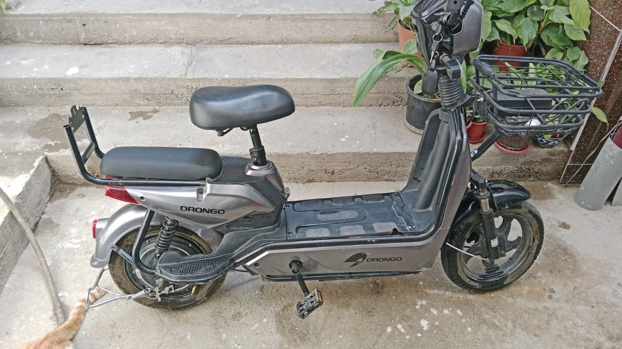Mopet elektro srochna