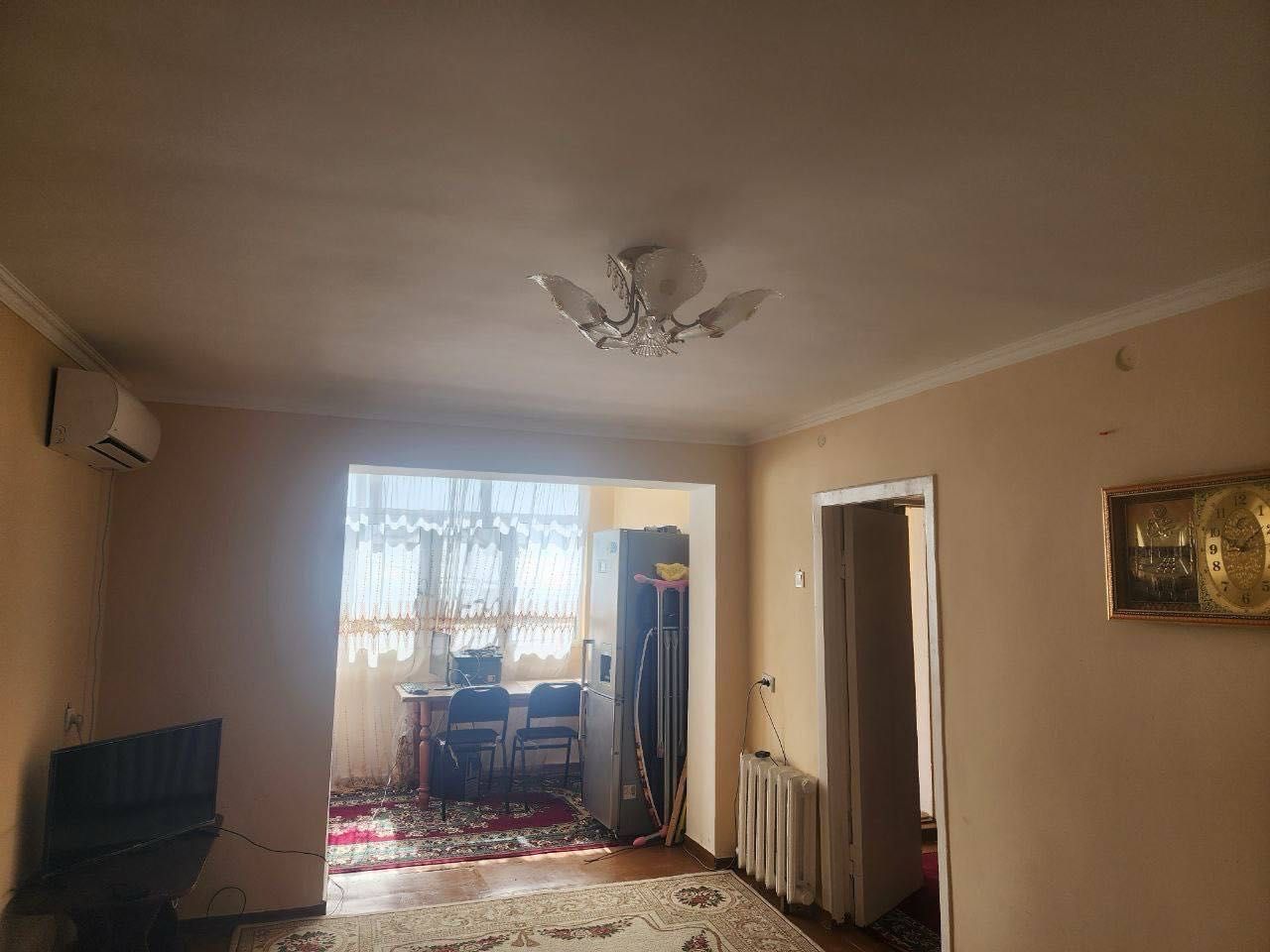 3/2/2 uy sotiladi. 2x6 balkon. Toshturmada