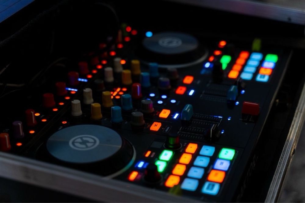 DJ CRACIUN SI REVELION, Evenimente private - Atmosfera garantata