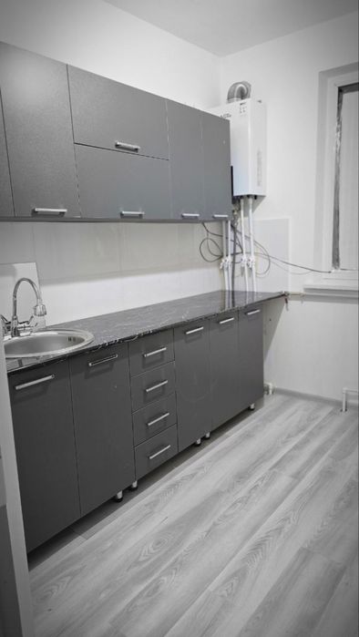 Zangiota tumani Solnichniyda teshiy ko'prikdan o'tganda