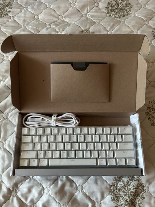 ЧИСТО НОВА!!! Клавиатура Razer Hutsman Mini