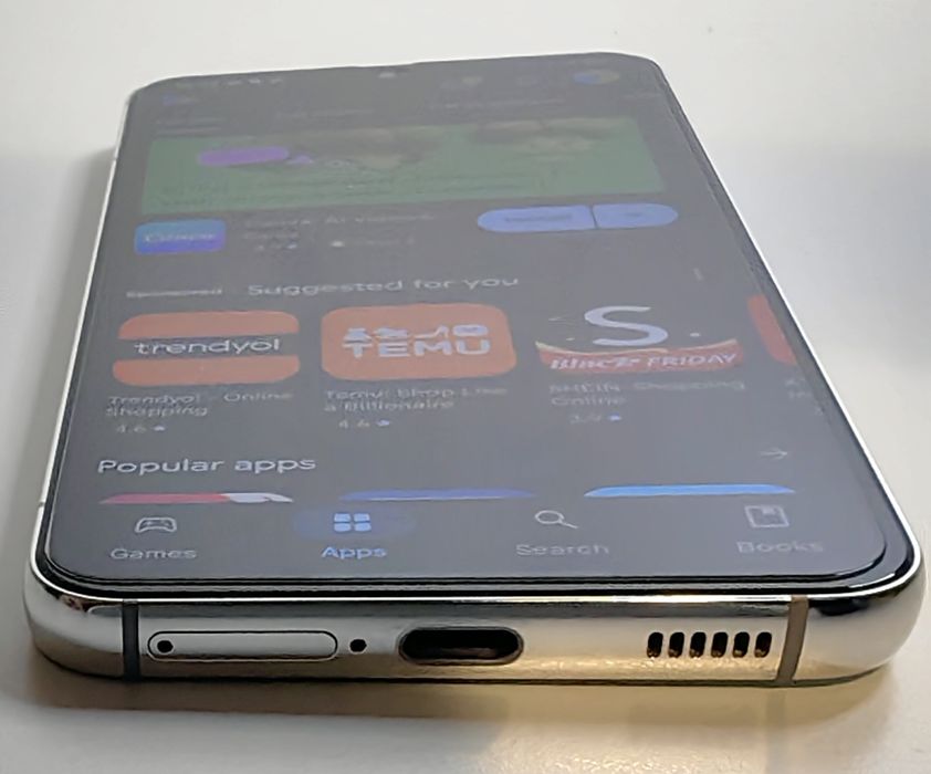 Telefon smartphone Samsung Galaxy S22 256 GB White stare foarte bună