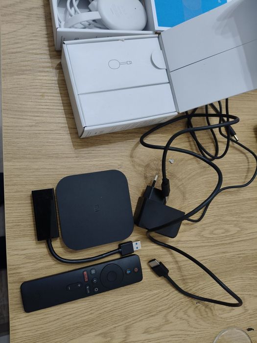 Google Chromecast 4K/HD Mi Box S