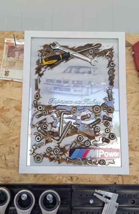 Ръчно изработени картини от еп. смола – индивидуален подарък с душа!