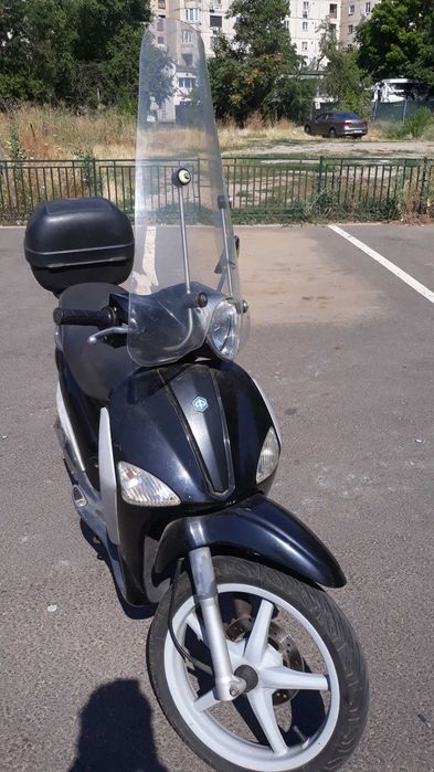 Scuter Piaggio Liberty 50
