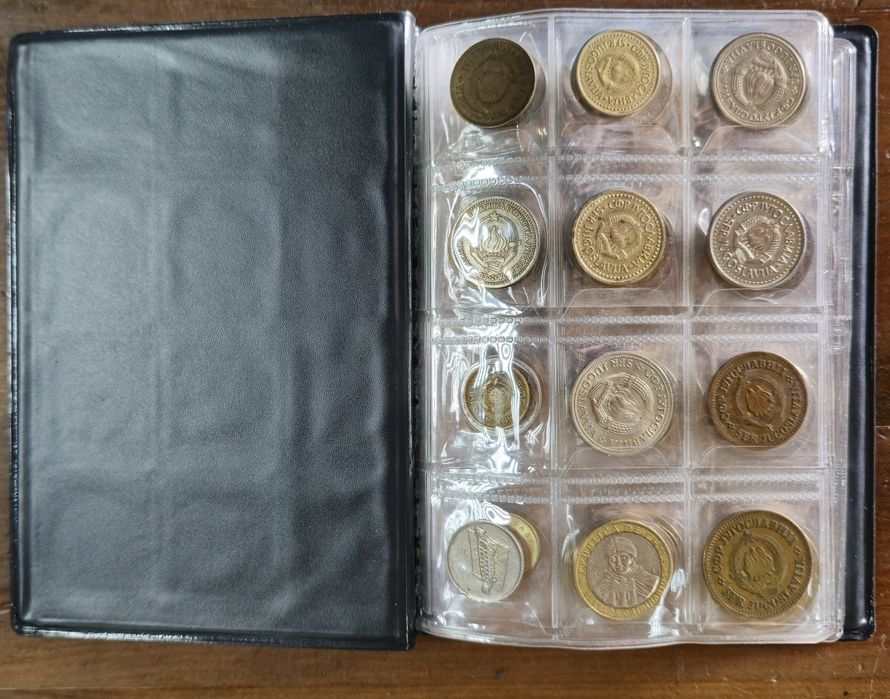 Колекция от 120бр монети