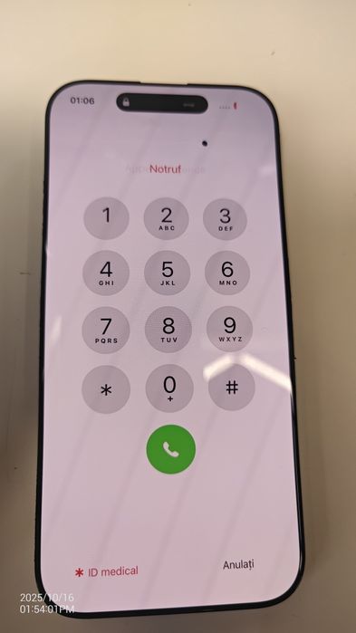 Ecran original Iphone 16 Pro, reconditionat, cu o pata.
