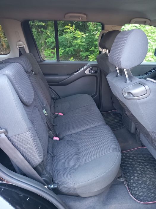Vand Nissan Pathfinder / 2.5 DCI , 4x4 / 7 locuri / an 2007