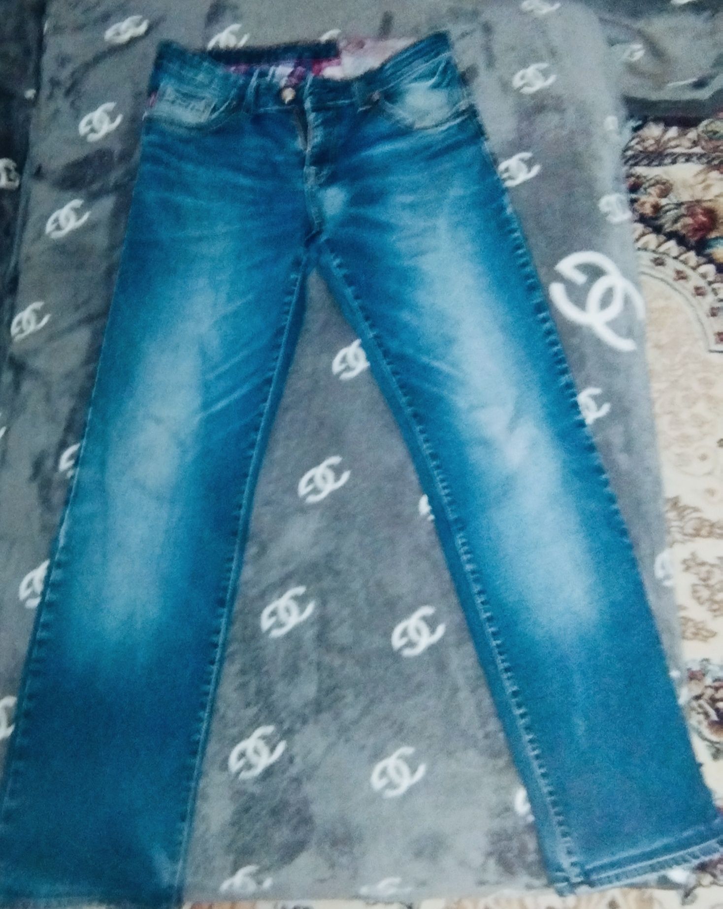 Продам мужские джинсы отличного качества