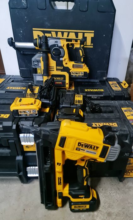 Pistol cuie Dewalt beton/încărcător/acumulatori