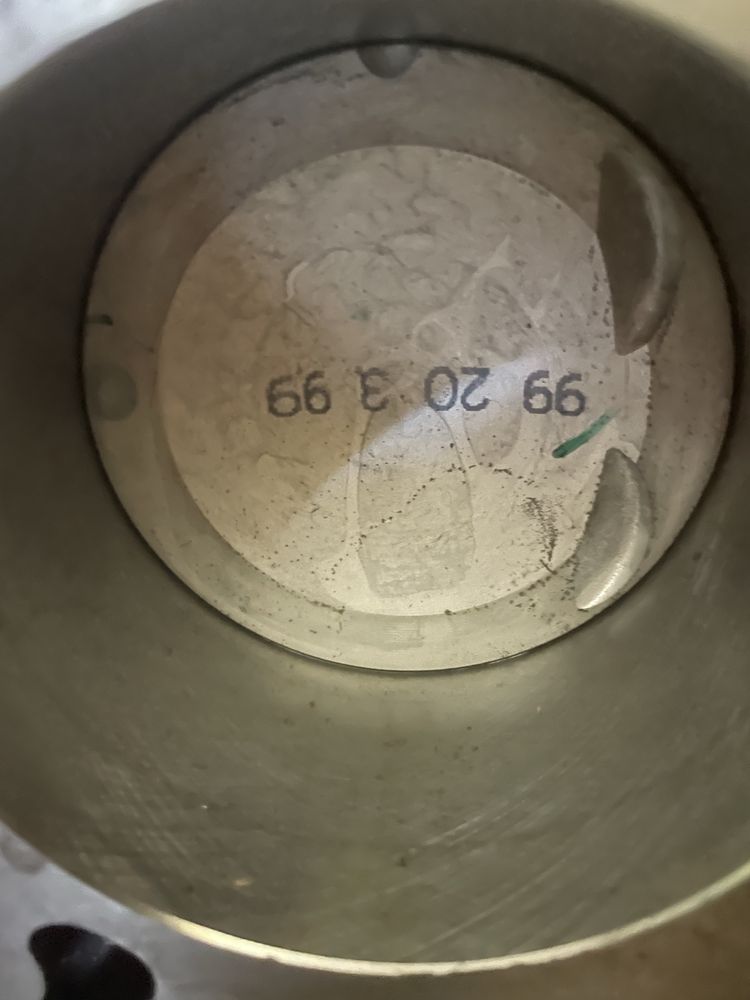 Opel blok 2litrli  standard yengi