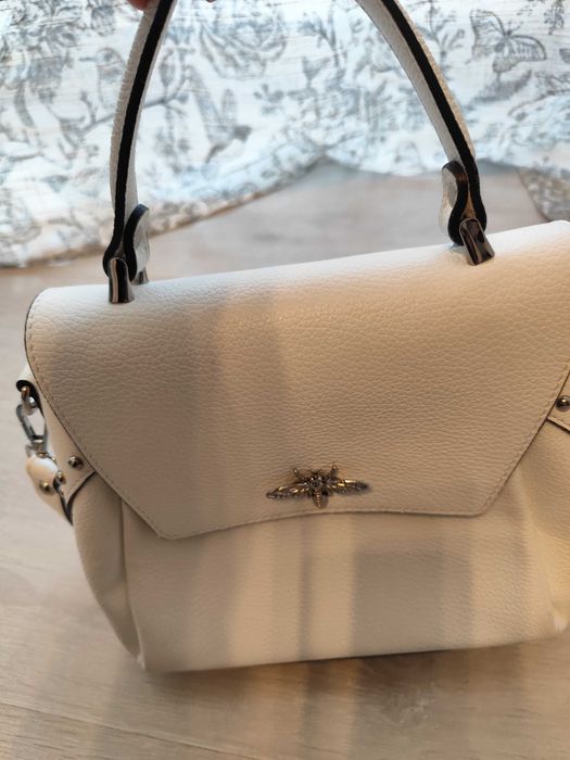 Geanta alba de piele