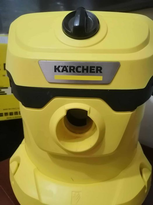 Прахосмукачка Karcher WD 2 PLUS + подарък 10 торбички!