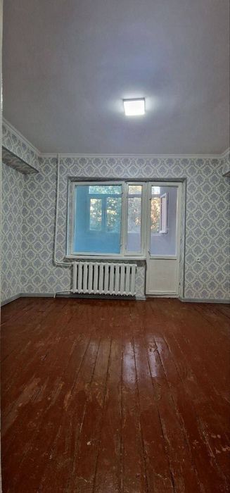 Юнусабад 2 квартал 1 комнатная Галерейка
