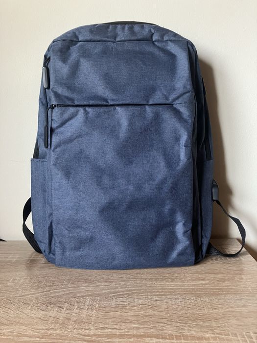 Ghiozdane laptop si copii