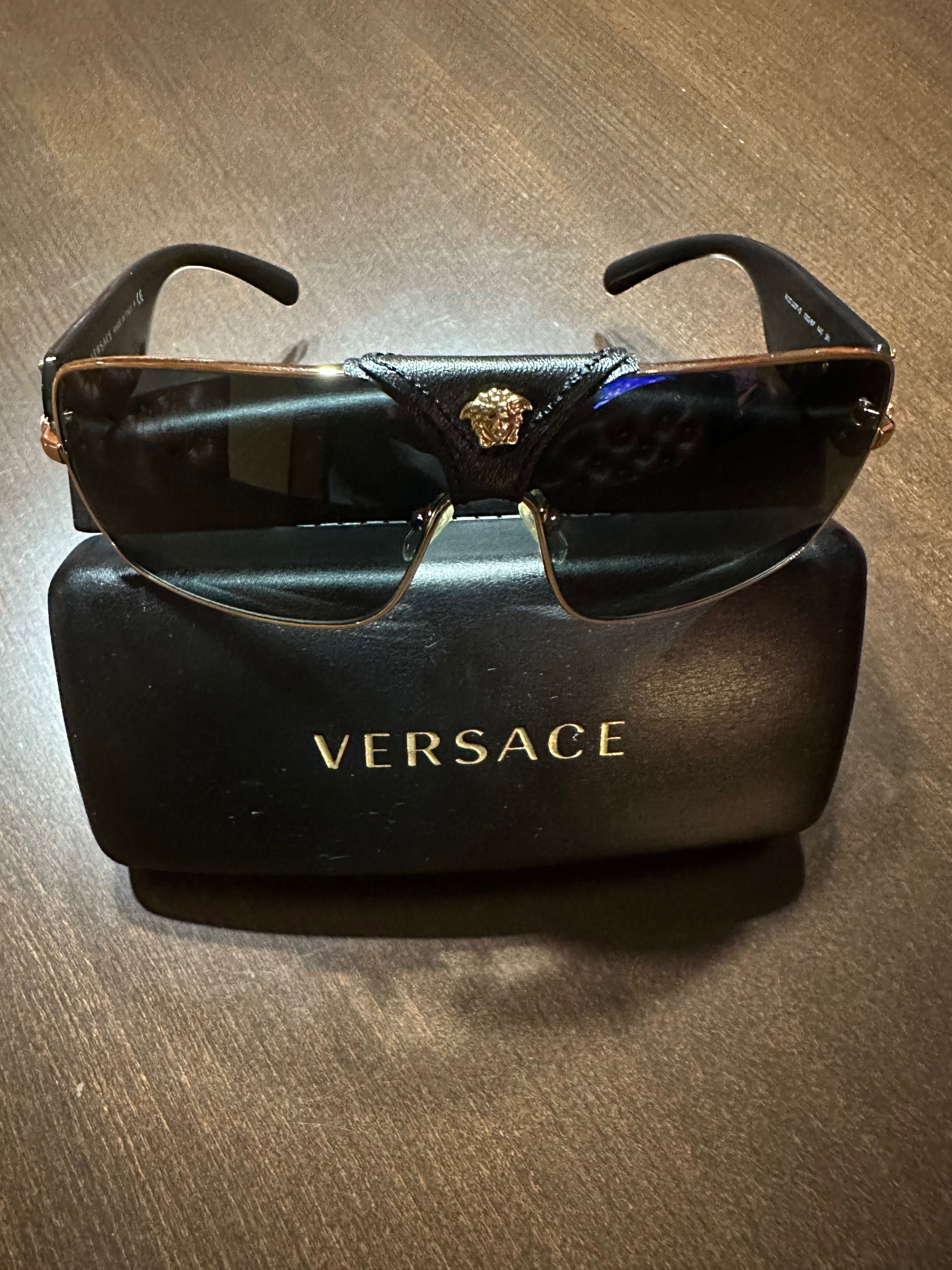 Слънчеви очила  versace