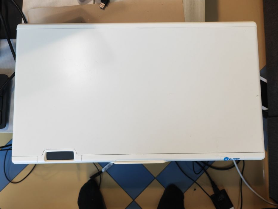 Дезинфектираща камера с UV-C лъчи "Vioguard"модел-Cubby за Ел.у-ва.