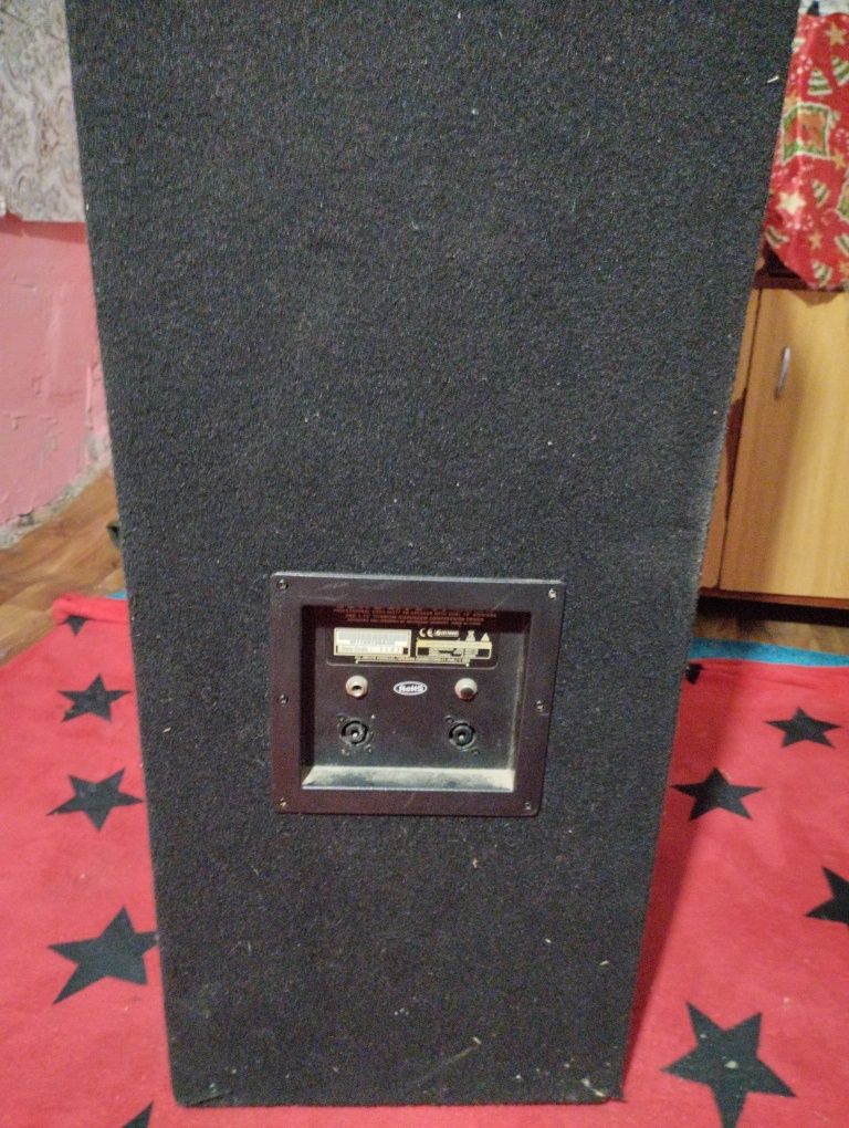 Boxa cu amplificator cu mixer prin blothut