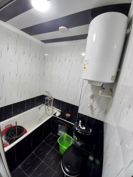 Арендага 1 хона 2 этаж Вокзалда жойлашган.Агентство