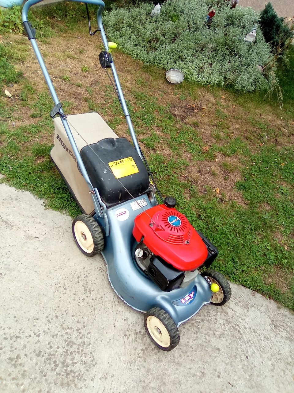Honda IZY 4.5 Cp  Mașină de tuns gazon/ iarbă