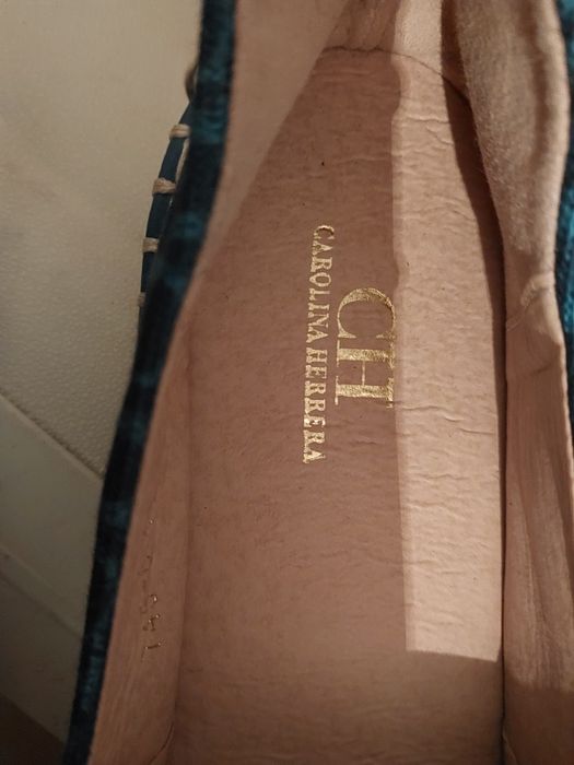 Carolina Herrera Size 40 Нови еспадрили деним