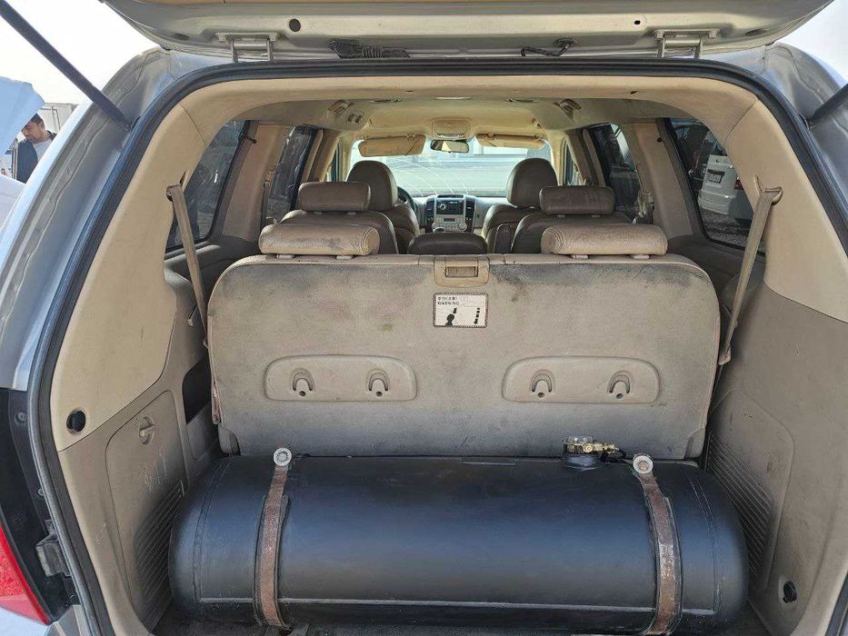 Продаётся Kia Carnival 2006