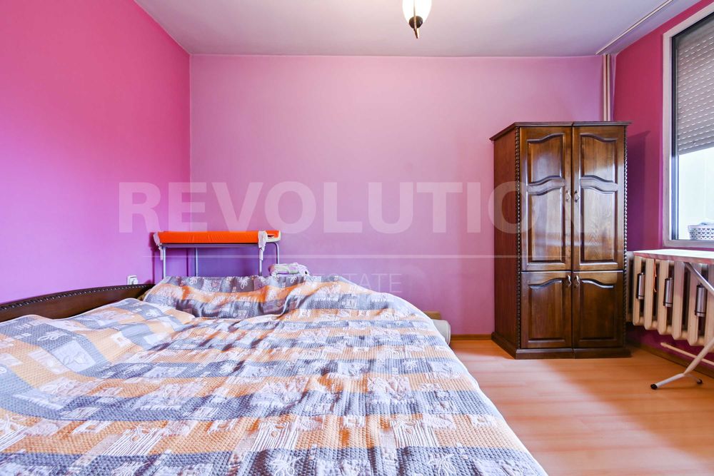 Продава се Тристаен апартамент в София, Гео Милев - 102 кв.м за 3432 €/кв.м - Снимка #8