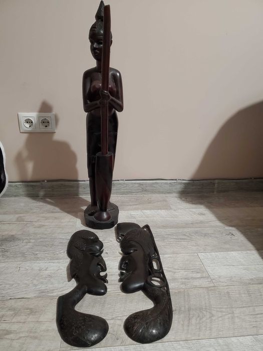 Statueta egipteana + pereche pentru perete din lemn masiv pentru casa