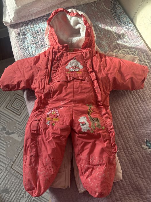 Продам два комбинезона