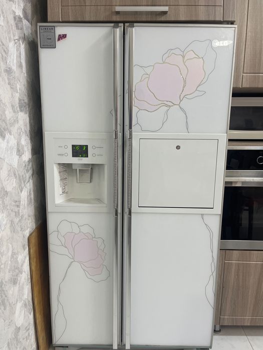 Холодильник 2 дверный