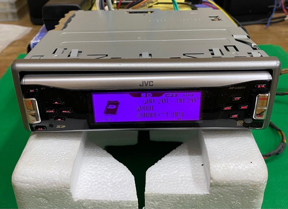 CD player auto JVC KD LH 911 nou