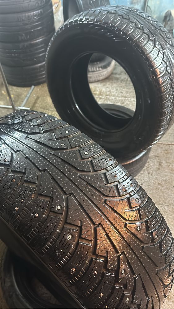 285/65R17 (2шт) nokian