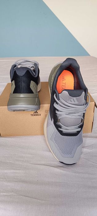 Adidas TEREX de vanzare