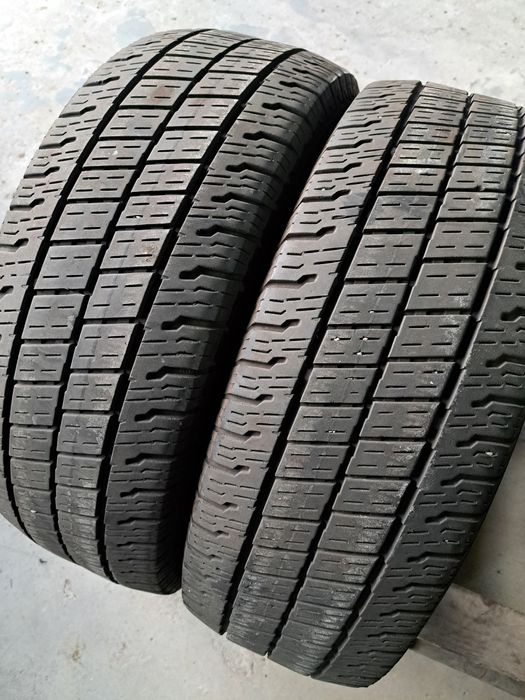 2 anvelope Allseason 215 65 r16C Uniroyal