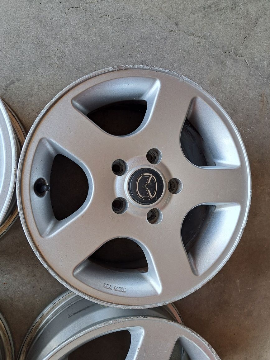 5x114,3/15 с гуми Mazda 3 6 Honda Kia Dacia 5х114.3/15 Мазда Рено