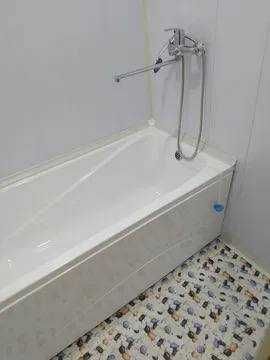 Коратош 1 хона сотилади. Караташ продаётся 1 комнатная квартира