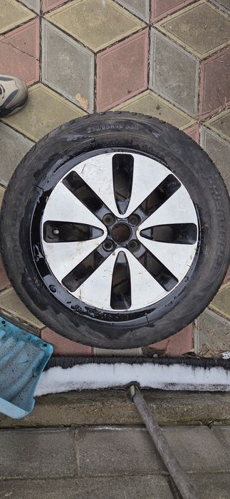 Продам диск с резиной