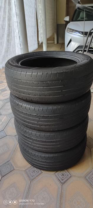 Шины 215/60 /17 от автомобиля BYD YuanUp в среднем состоянии.