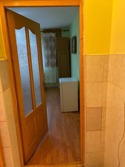 Inchiriez garsoniera pe termen lung in zona Imparatul Traian