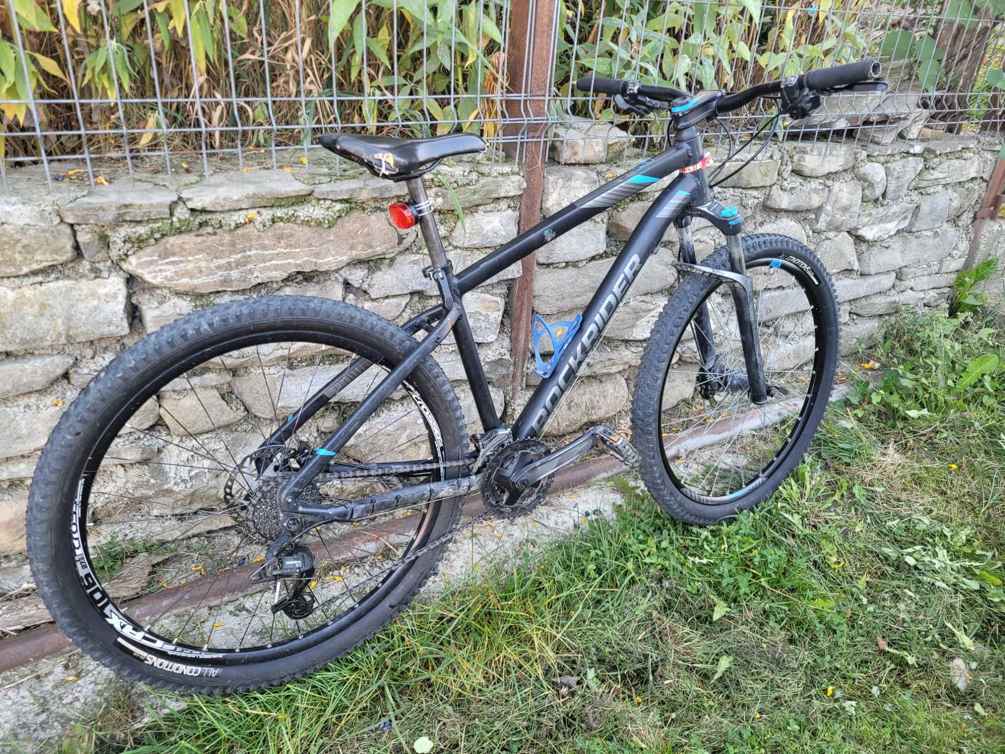 Vand bicicleta rockrider st 520