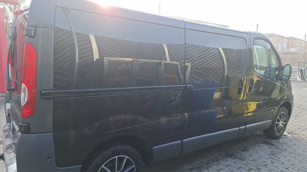 Opel vivaro 2010