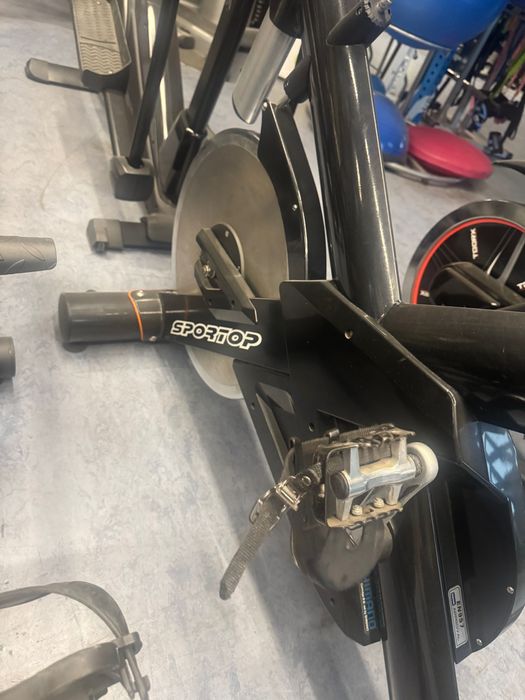 Sportop spinning bike