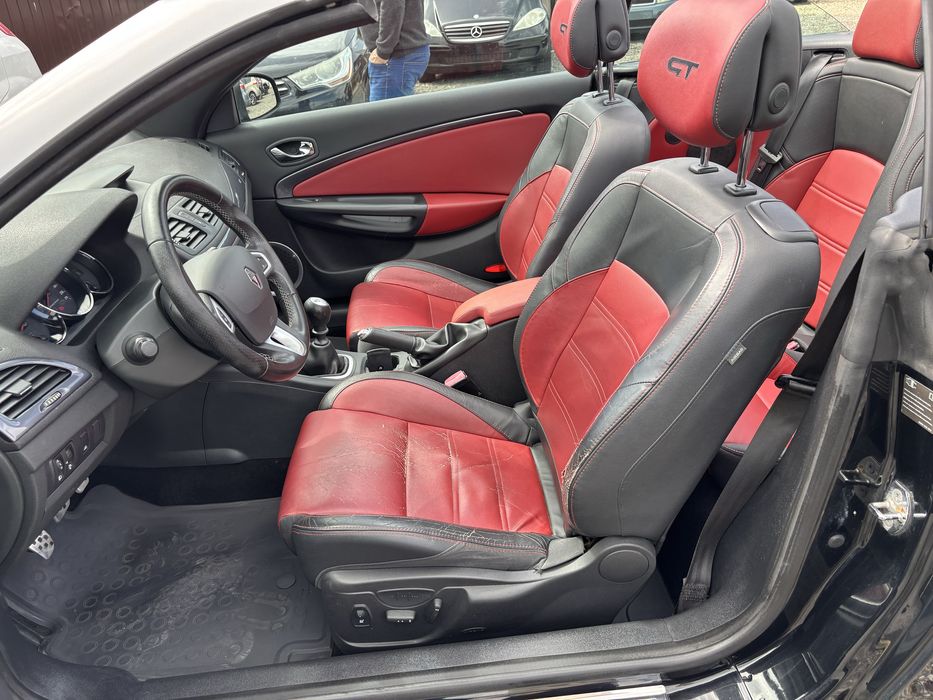 Renault Megane Cabrio GT - An 11/2012 - Motor 2.0DCi - 160cp