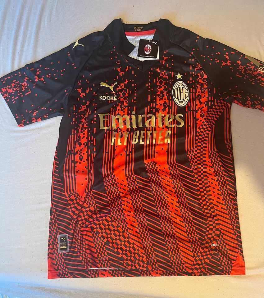 Tricou fotbal editie limitata AC Milan Koche 22/23